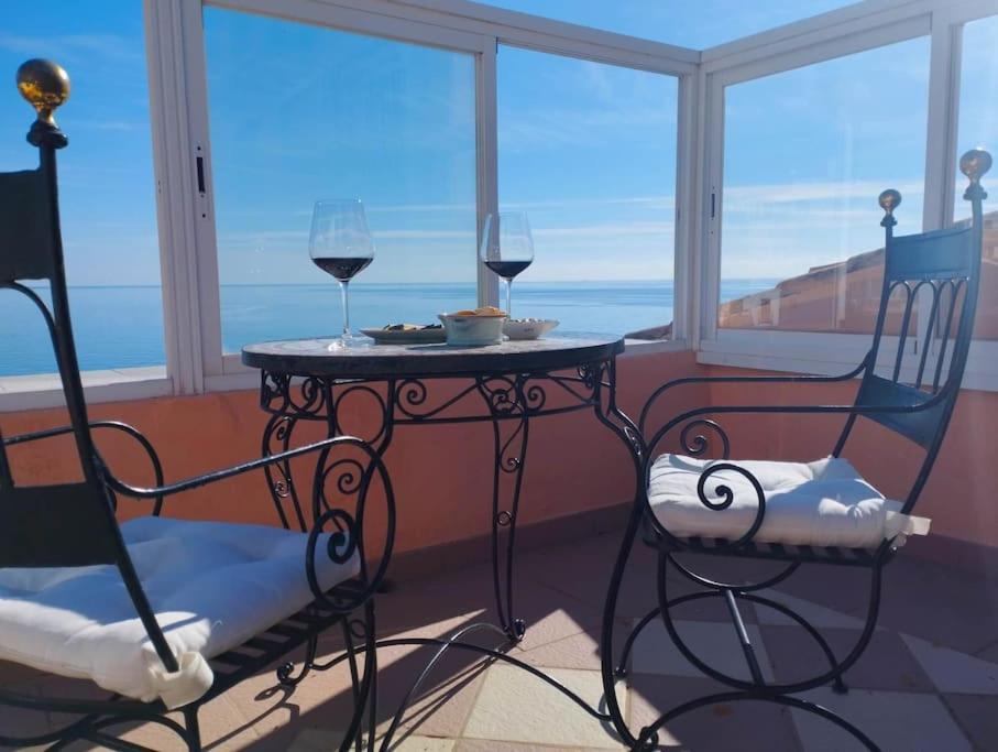 Amazing 3 Bedroom Townhouse Close To Burriana, Nerja Exterior photo
